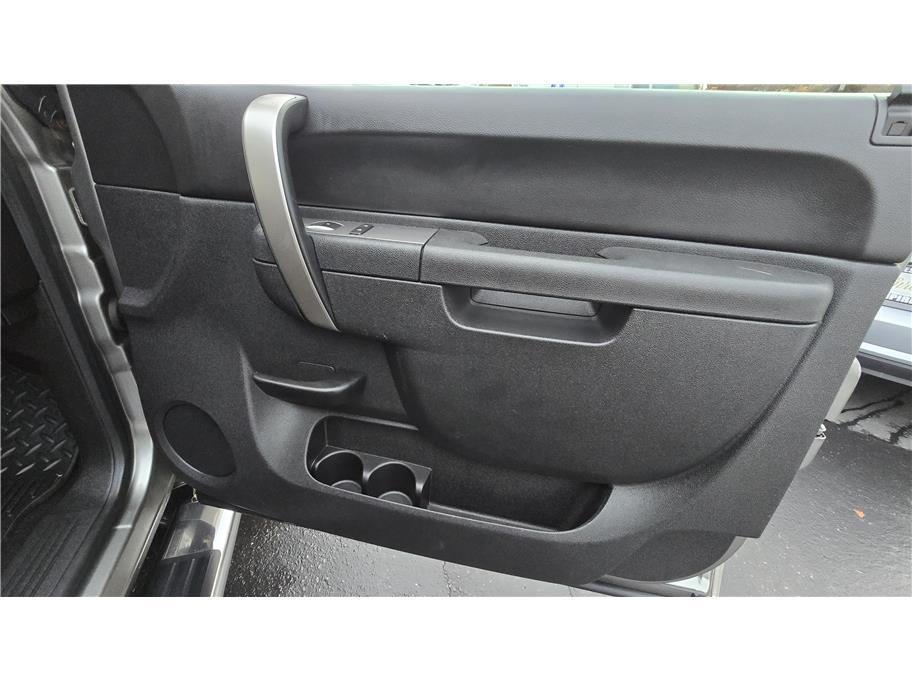 used 2013 GMC Sierra 2500 car, priced at $19,990