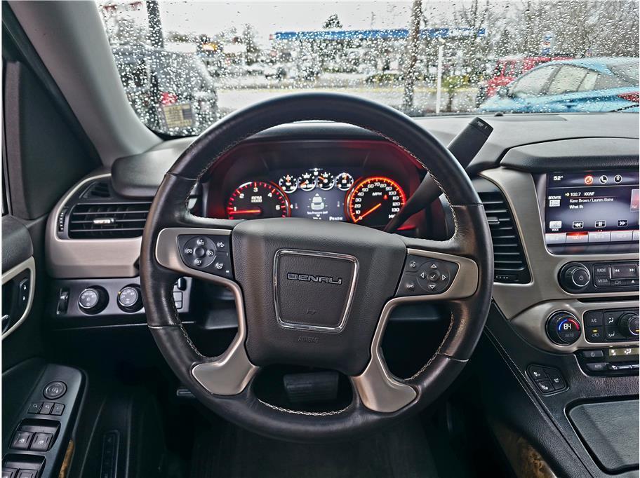 used 2015 GMC Yukon car, priced at $18,990