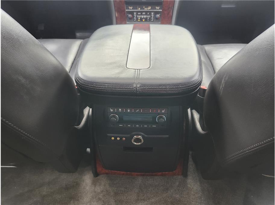 used 2007 Cadillac Escalade car, priced at $6,990