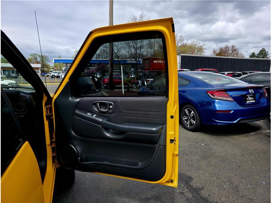 used 2004 Chevrolet Blazer car, priced at $5,990