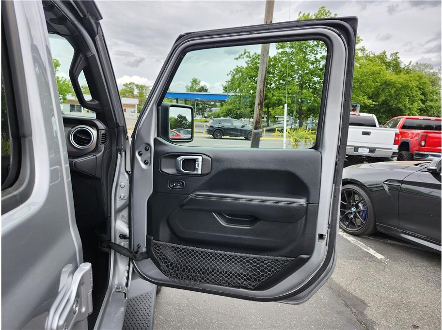 used 2018 Jeep Wrangler Unlimited car, priced at $18,990