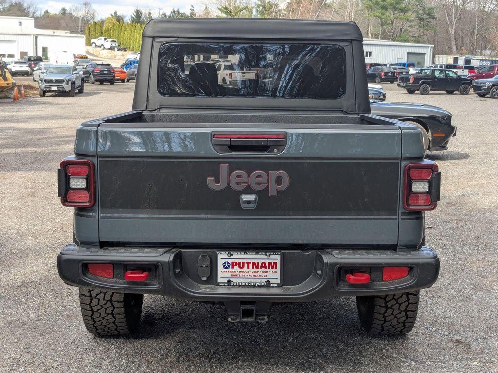 new 2026 Jeep Gladiator car, priced at $58,398
