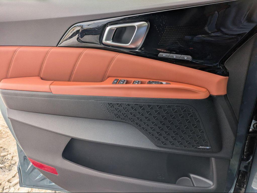 new 2026 Kia Carnival Hybrid car, priced at $55,395