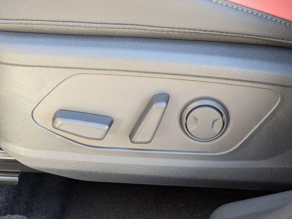 new 2026 Kia Sportage Hybrid car, priced at $41,707