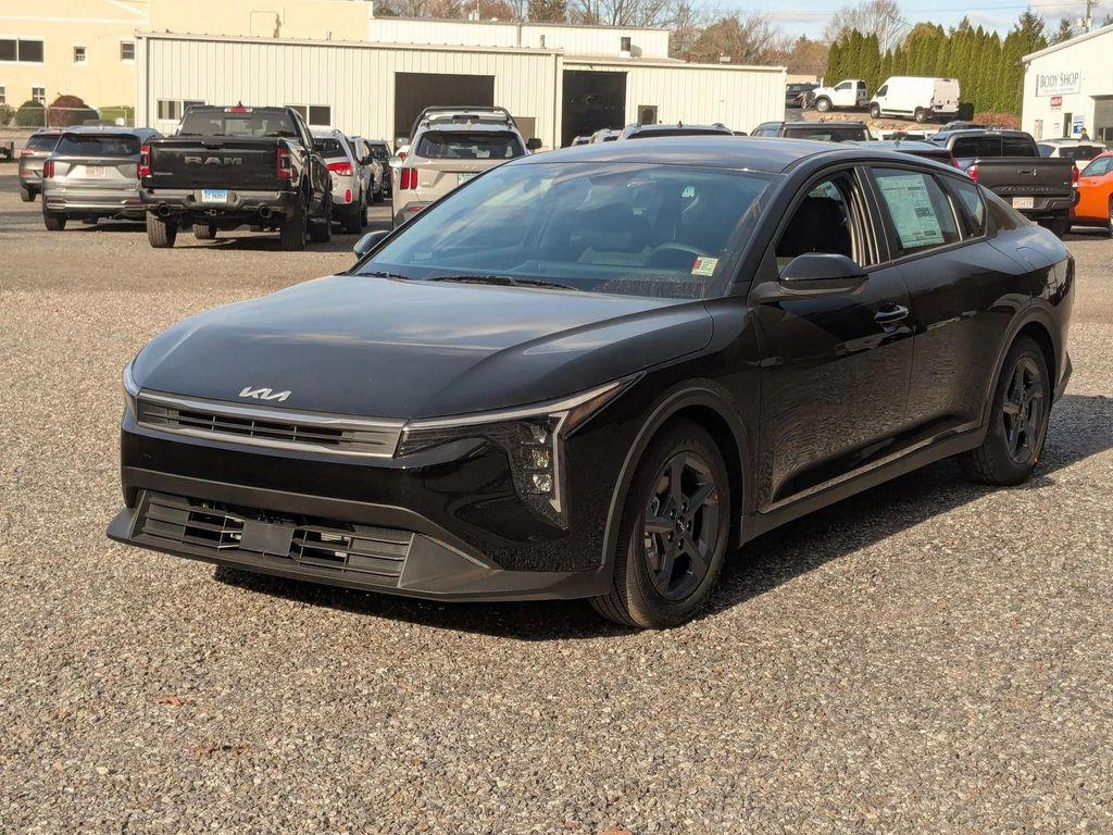 new 2025 Kia K4 car, priced at $24,096
