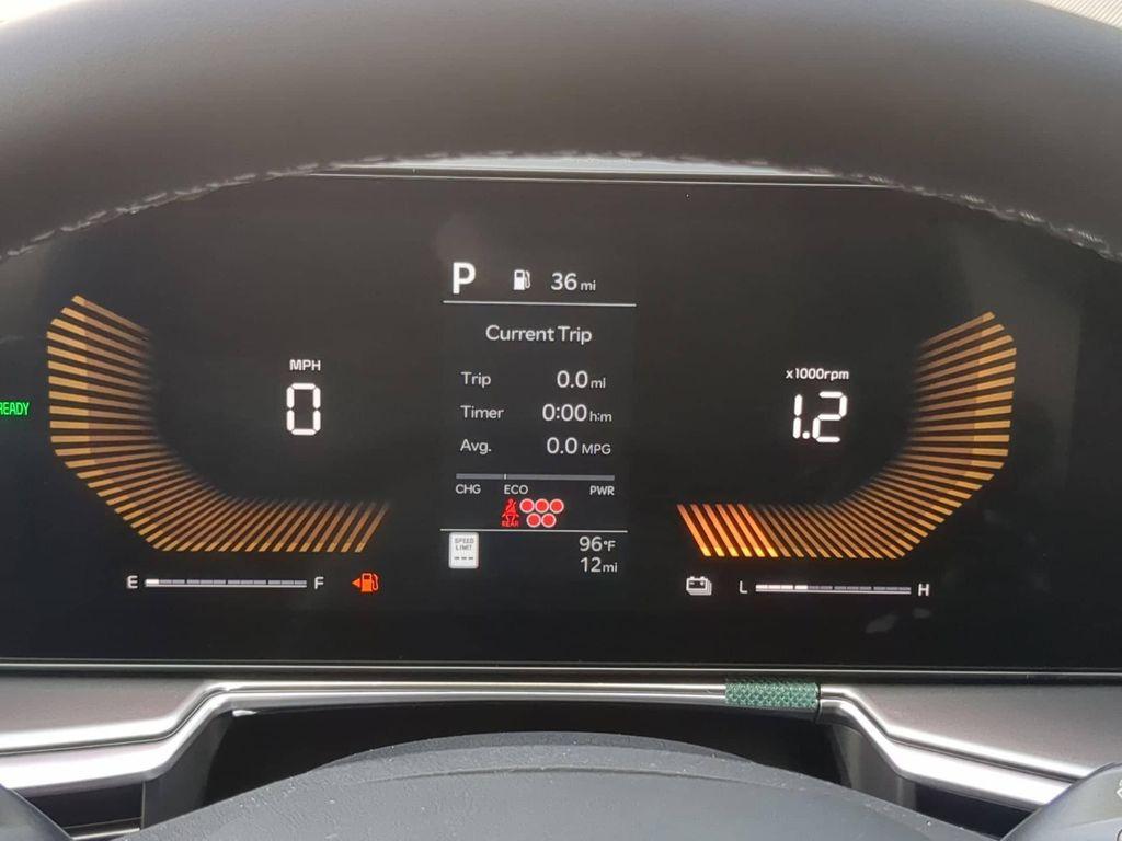 new 2026 Kia Sorento Hybrid car, priced at $39,512