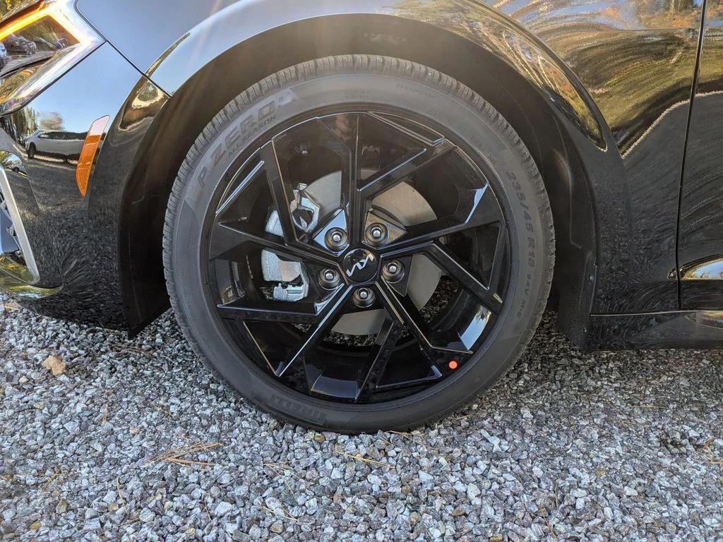 new 2026 Kia K5 car, priced at $33,098