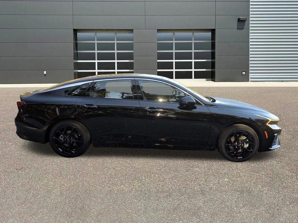 new 2026 Kia K5 car, priced at $33,098