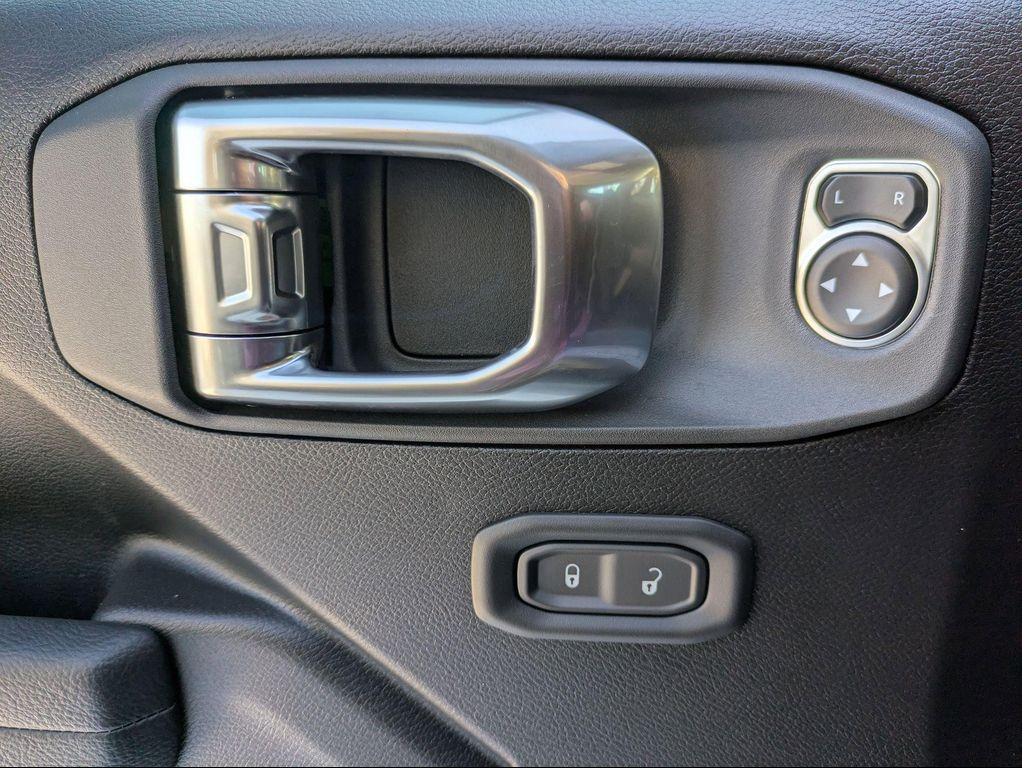 new 2026 Jeep Wrangler car, priced at $45,441