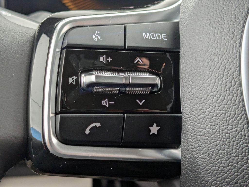 new 2026 Kia Carnival car, priced at $39,762