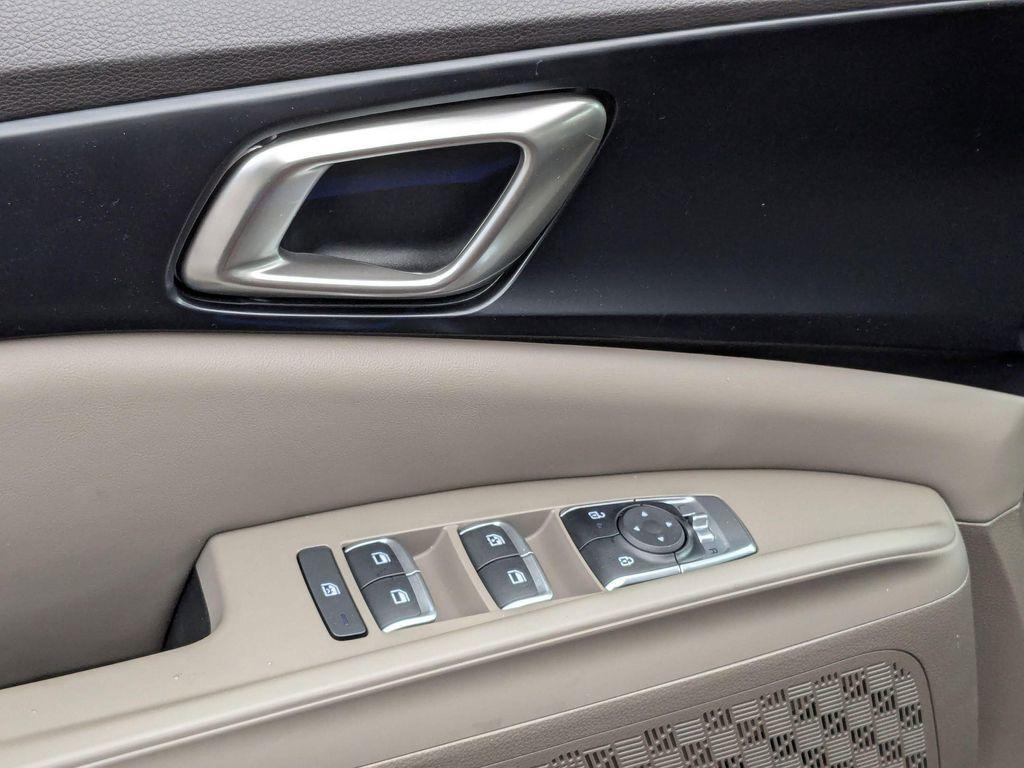 new 2026 Kia Carnival car, priced at $39,762