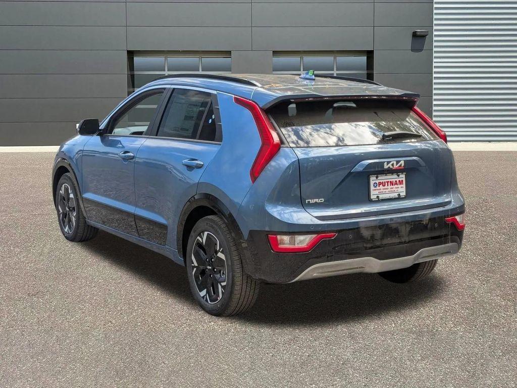 new 2025 Kia Niro EV car, priced at $31,705