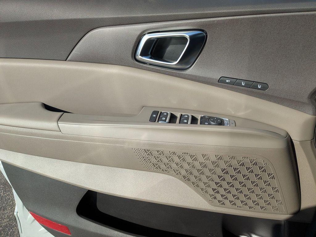 new 2026 Kia Carnival car, priced at $42,381