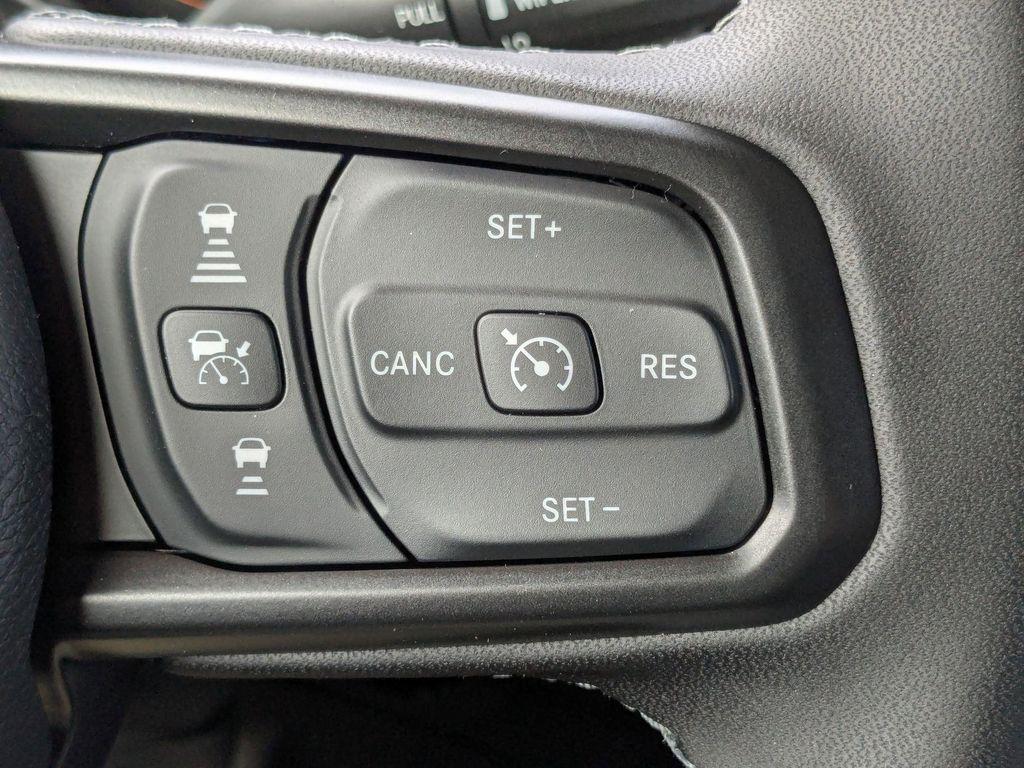 new 2026 Jeep Wrangler car, priced at $45,922