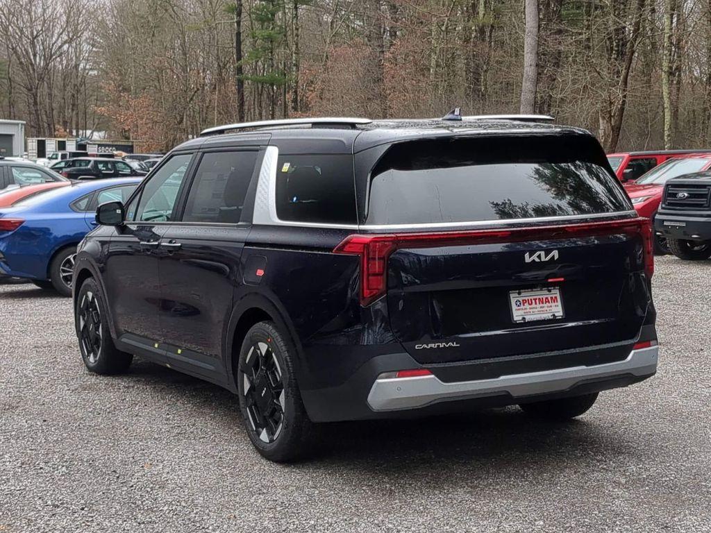 new 2026 Kia Carnival car, priced at $41,917
