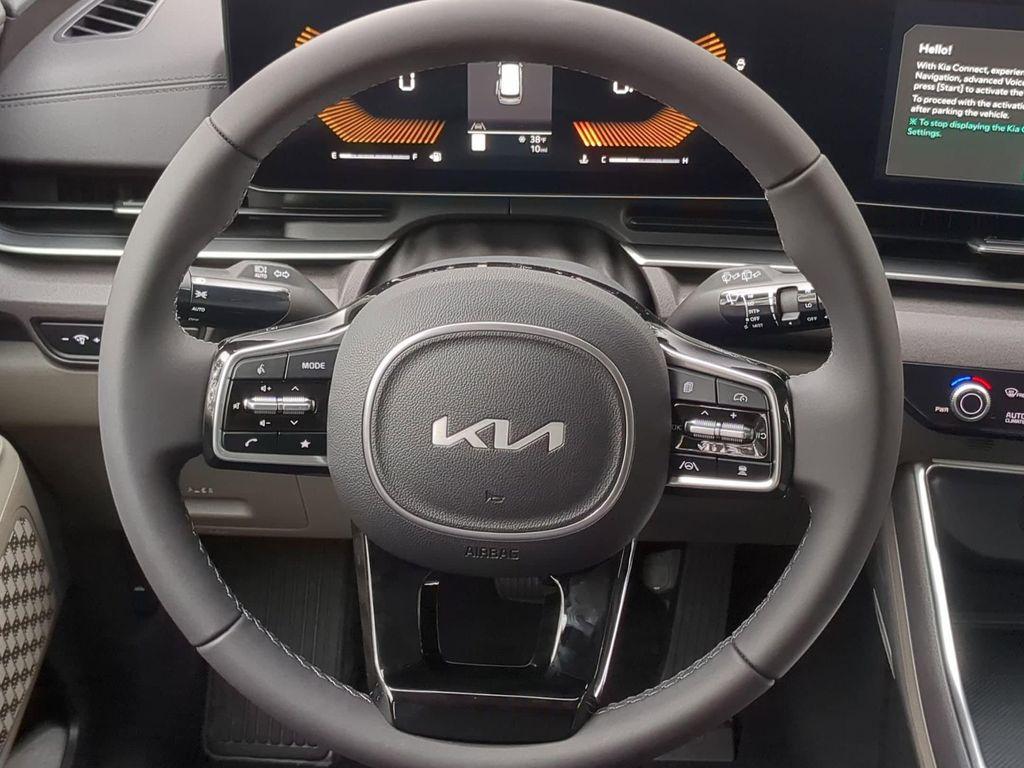 new 2026 Kia Carnival car, priced at $41,917