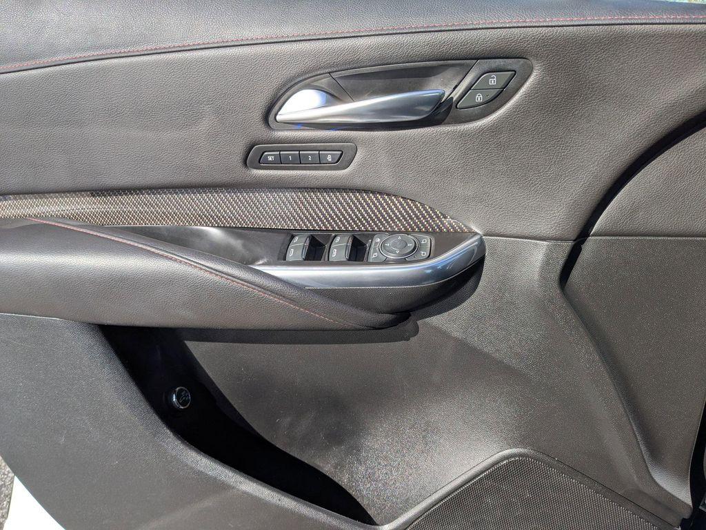 used 2020 Cadillac XT4 car, priced at $15,999