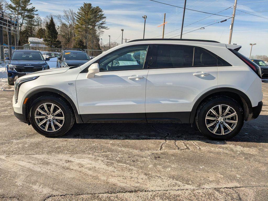 used 2020 Cadillac XT4 car, priced at $15,999