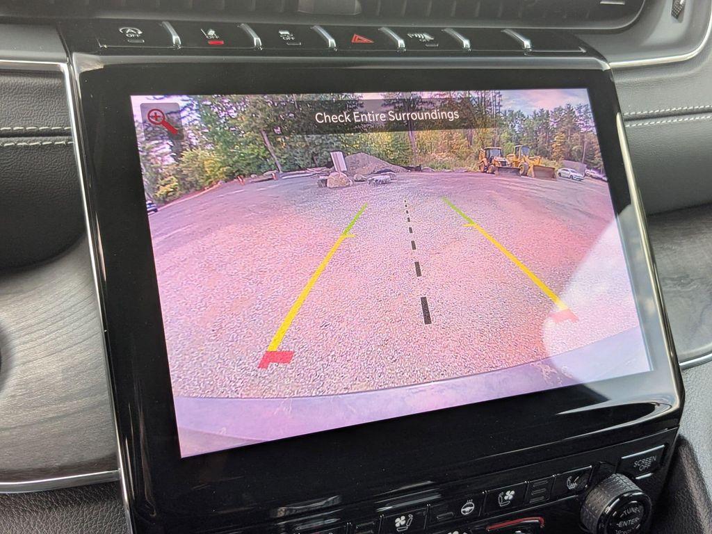 new 2025 Jeep Grand Cherokee L car, priced at $58,214