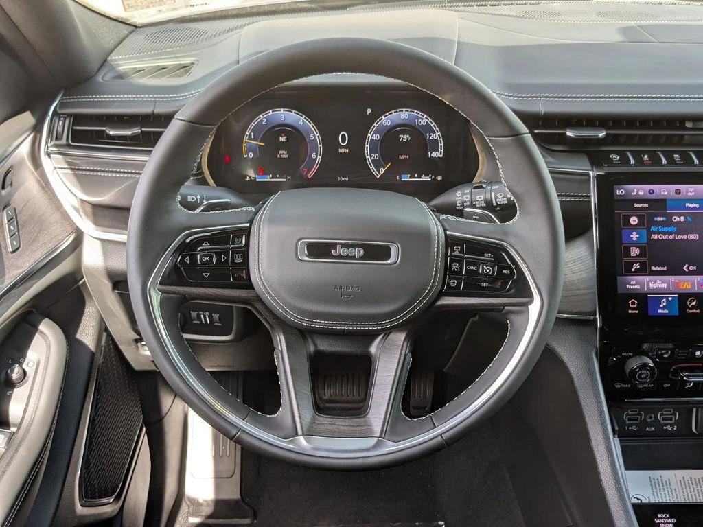 new 2025 Jeep Grand Cherokee L car, priced at $58,214