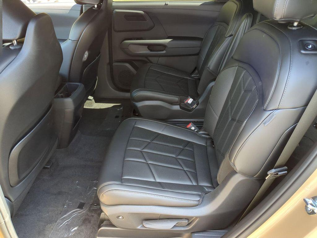 new 2027 Kia Telluride car, priced at $50,137