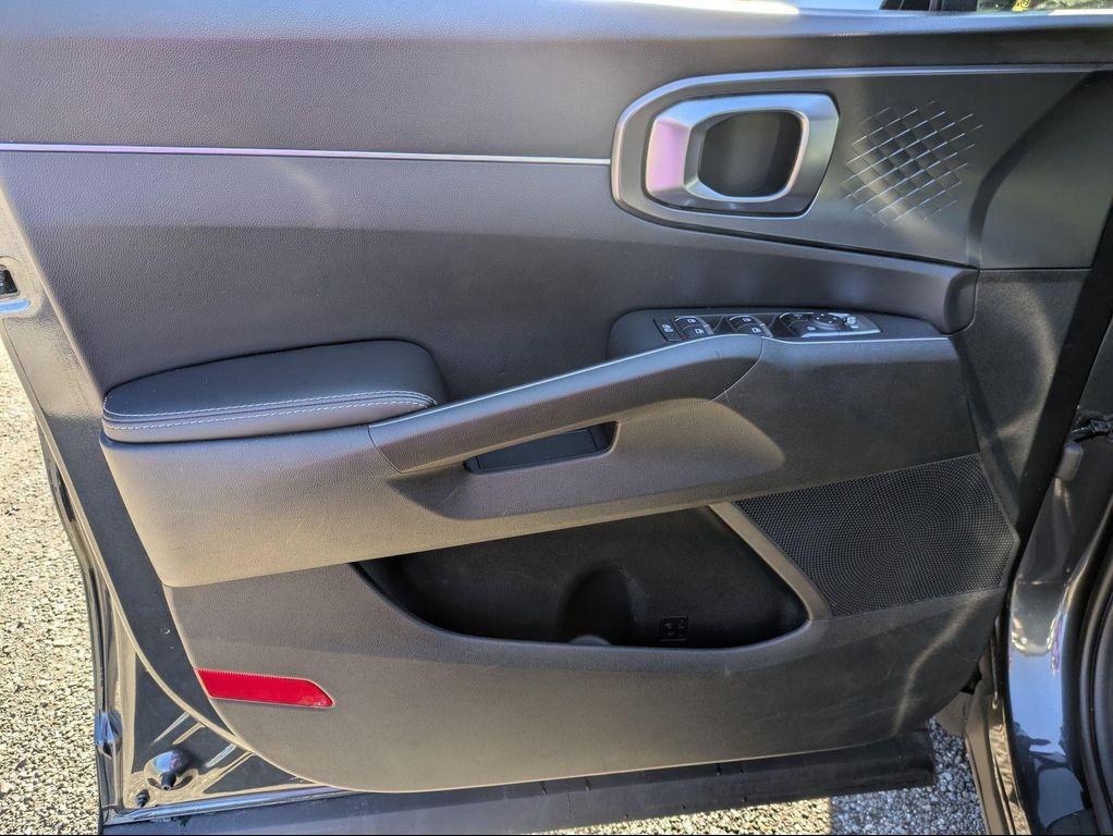 used 2024 Kia Sorento car, priced at $29,349