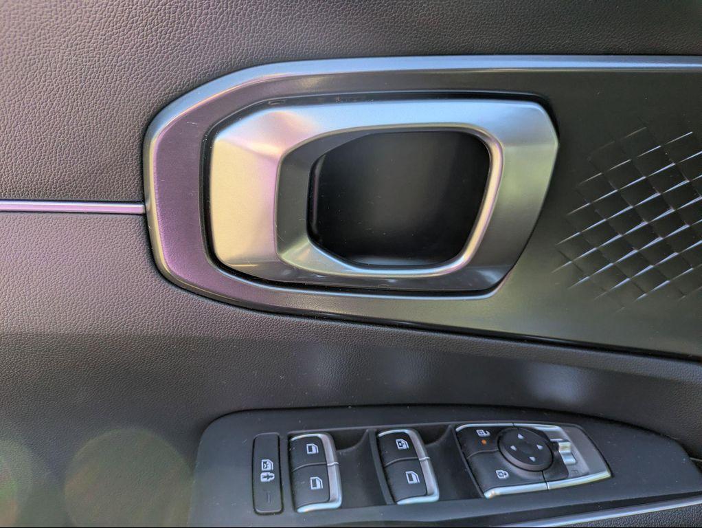 used 2024 Kia Sorento car, priced at $29,349