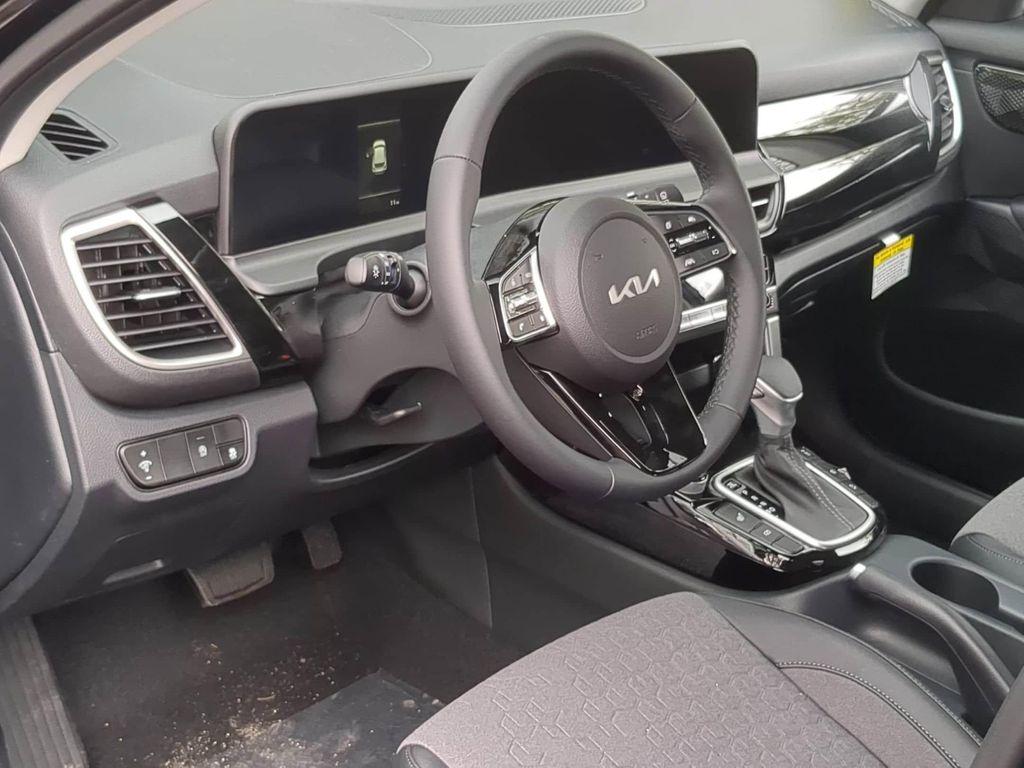 new 2026 Kia Seltos car, priced at $28,615