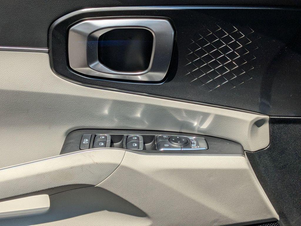 new 2025 Kia Sorento car, priced at $36,810