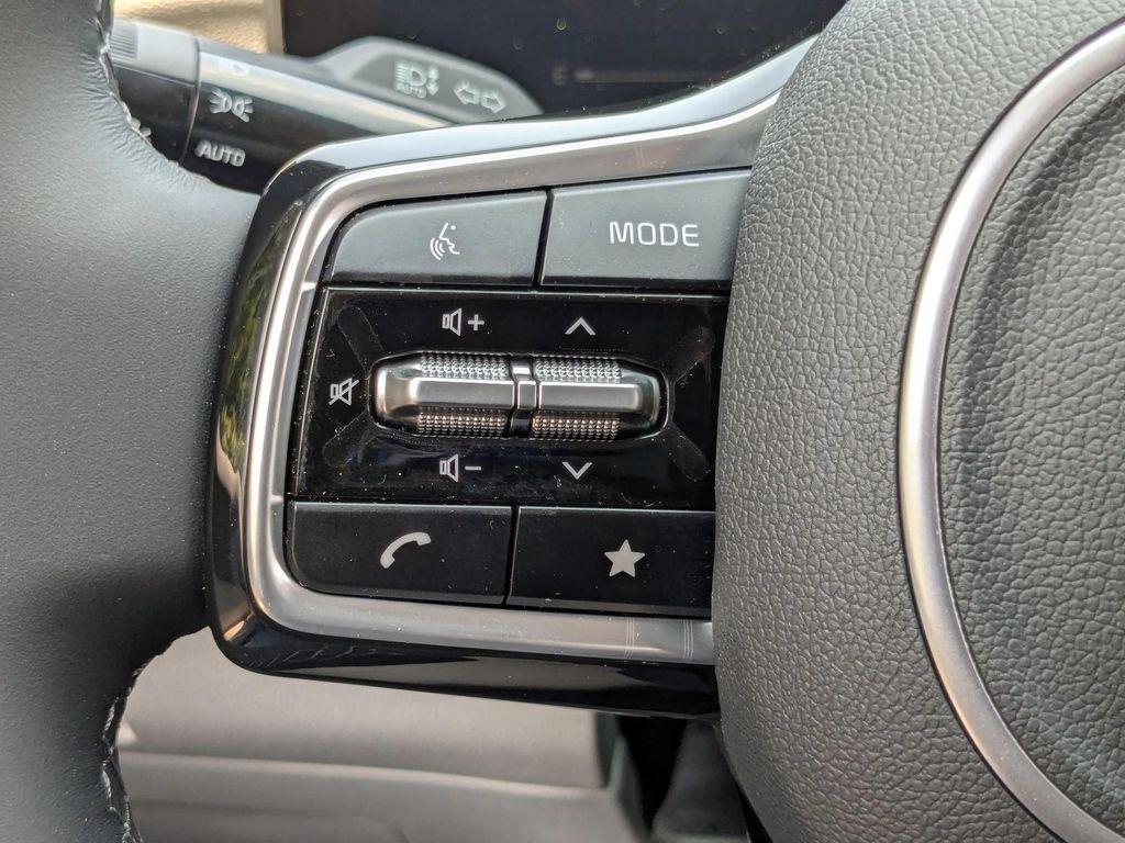 new 2025 Kia Sorento car, priced at $36,810