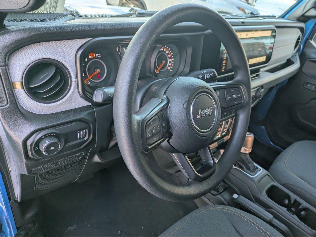 new 2026 Jeep Wrangler car, priced at $39,369