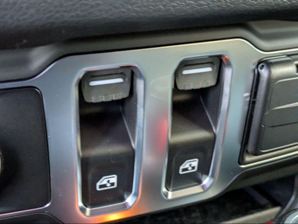 new 2026 Jeep Wrangler car, priced at $39,369