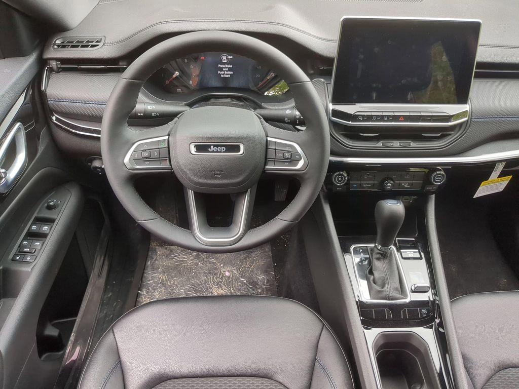 new 2026 Jeep Compass car, priced at $32,431