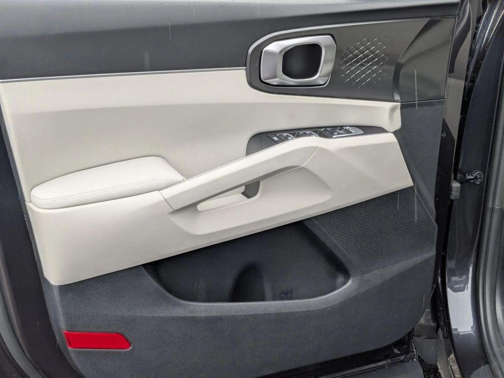 new 2025 Kia Sorento car, priced at $36,247