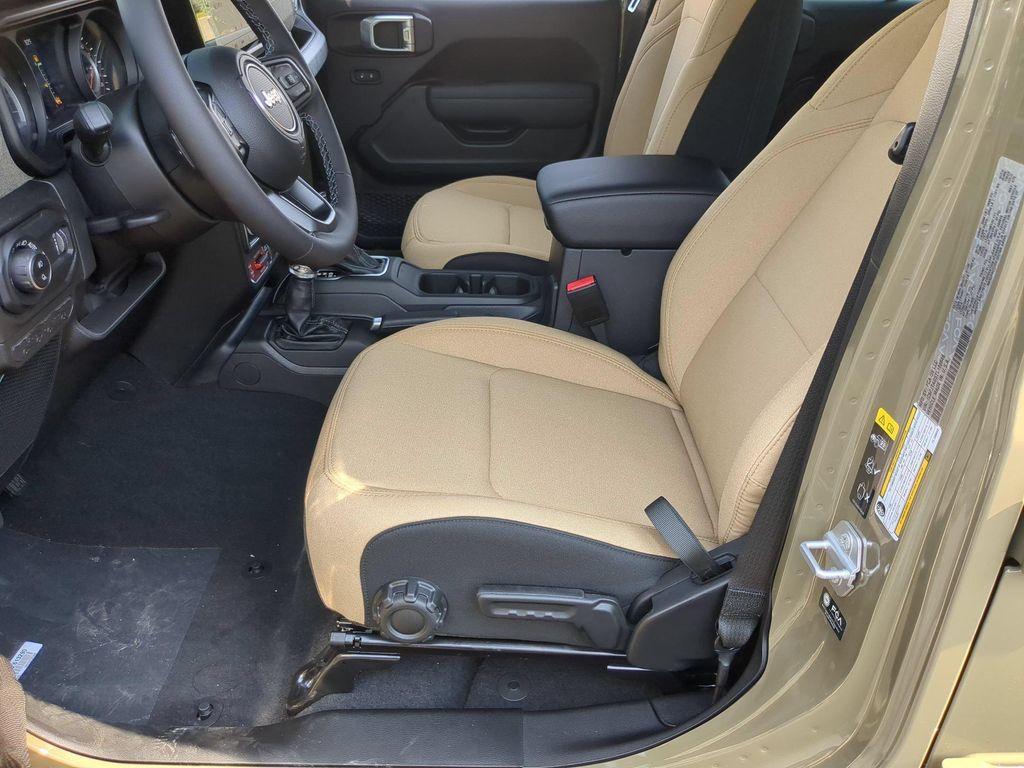 new 2026 Jeep Gladiator car, priced at $51,191