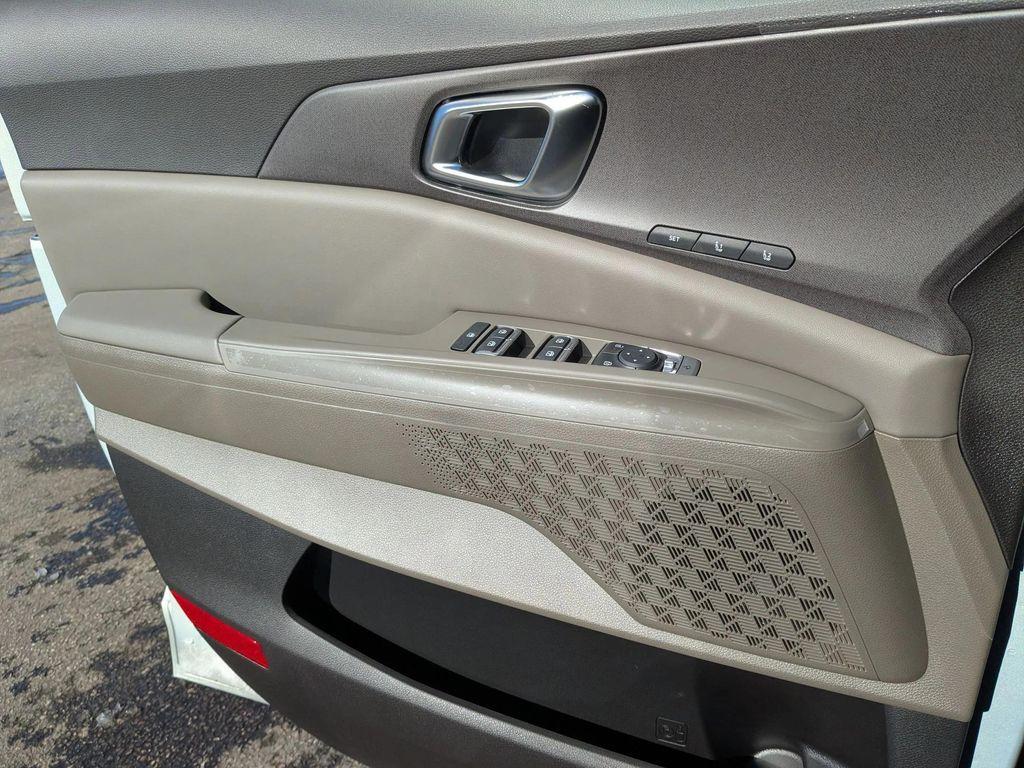 new 2026 Kia Carnival car, priced at $42,381