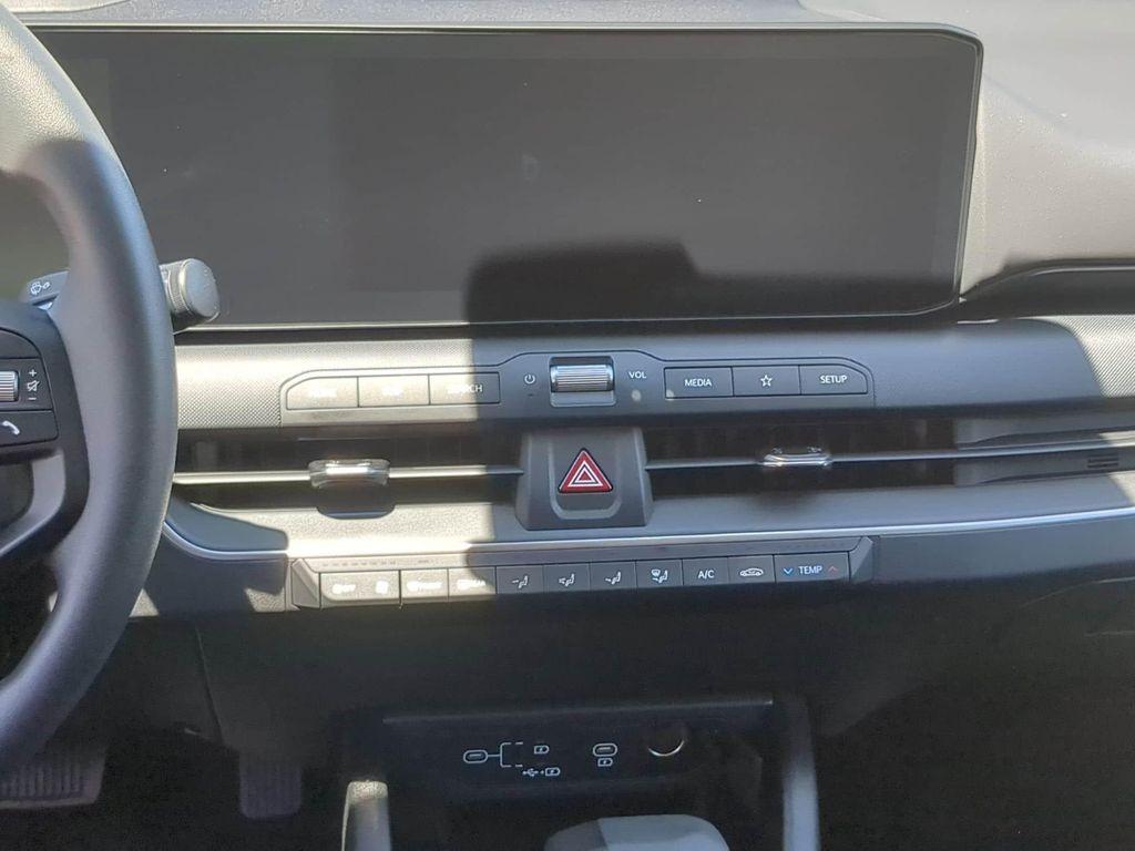new 2026 Kia K4 car, priced at $25,423