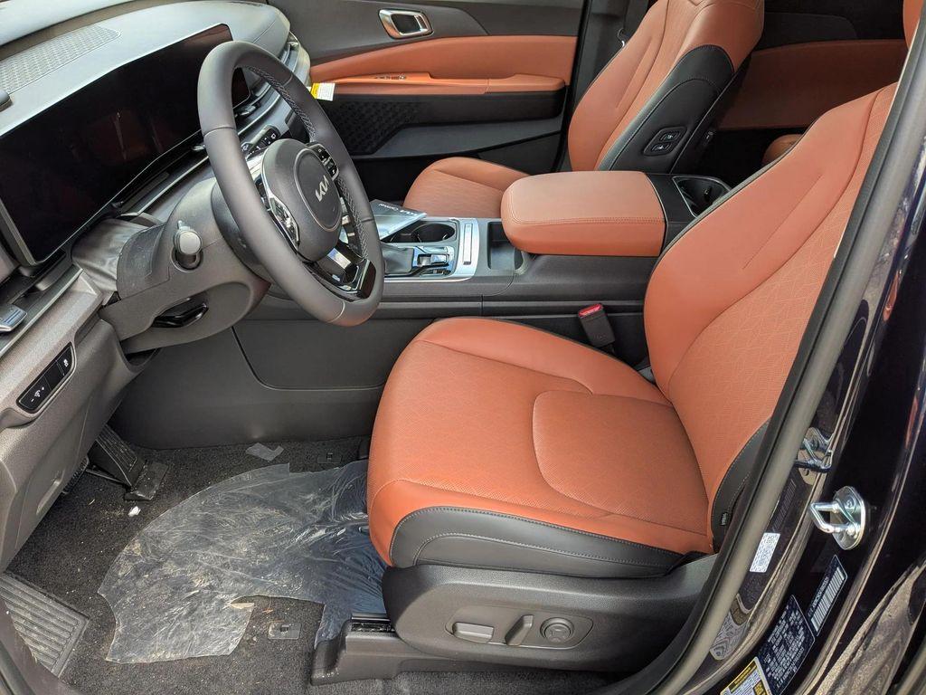 new 2026 Kia Carnival car, priced at $41,917