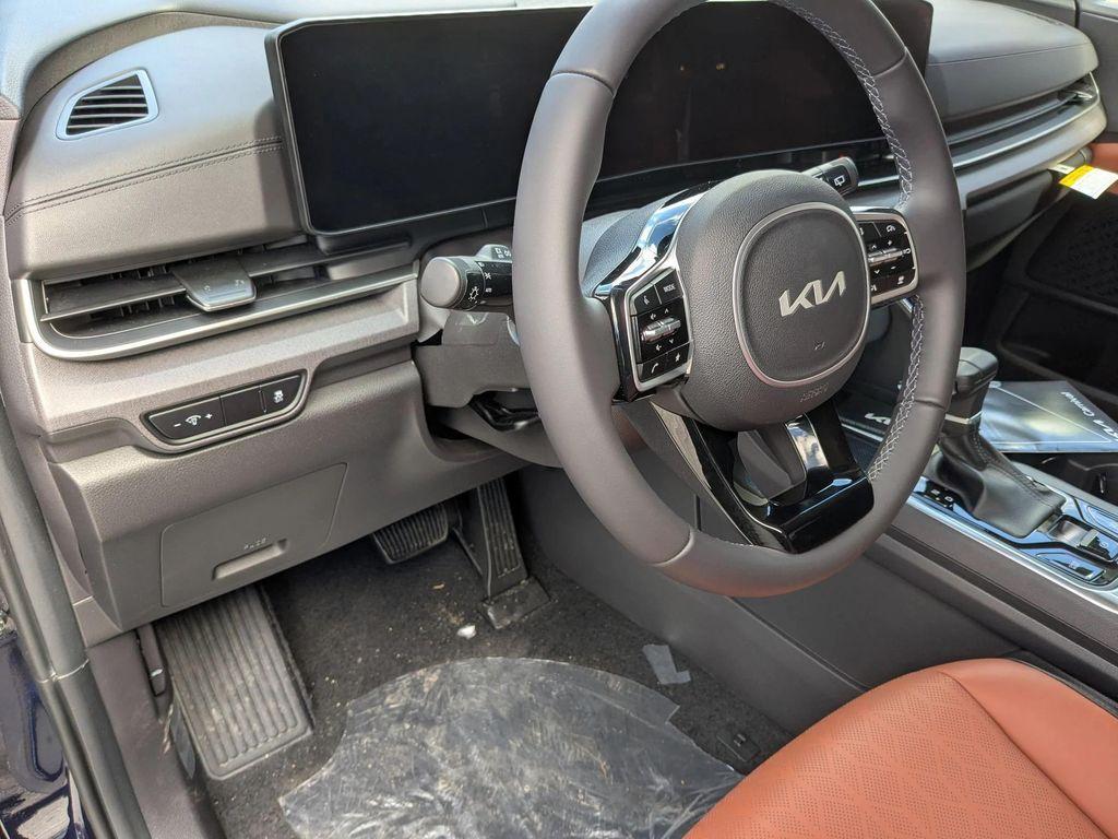 new 2026 Kia Carnival car, priced at $41,917