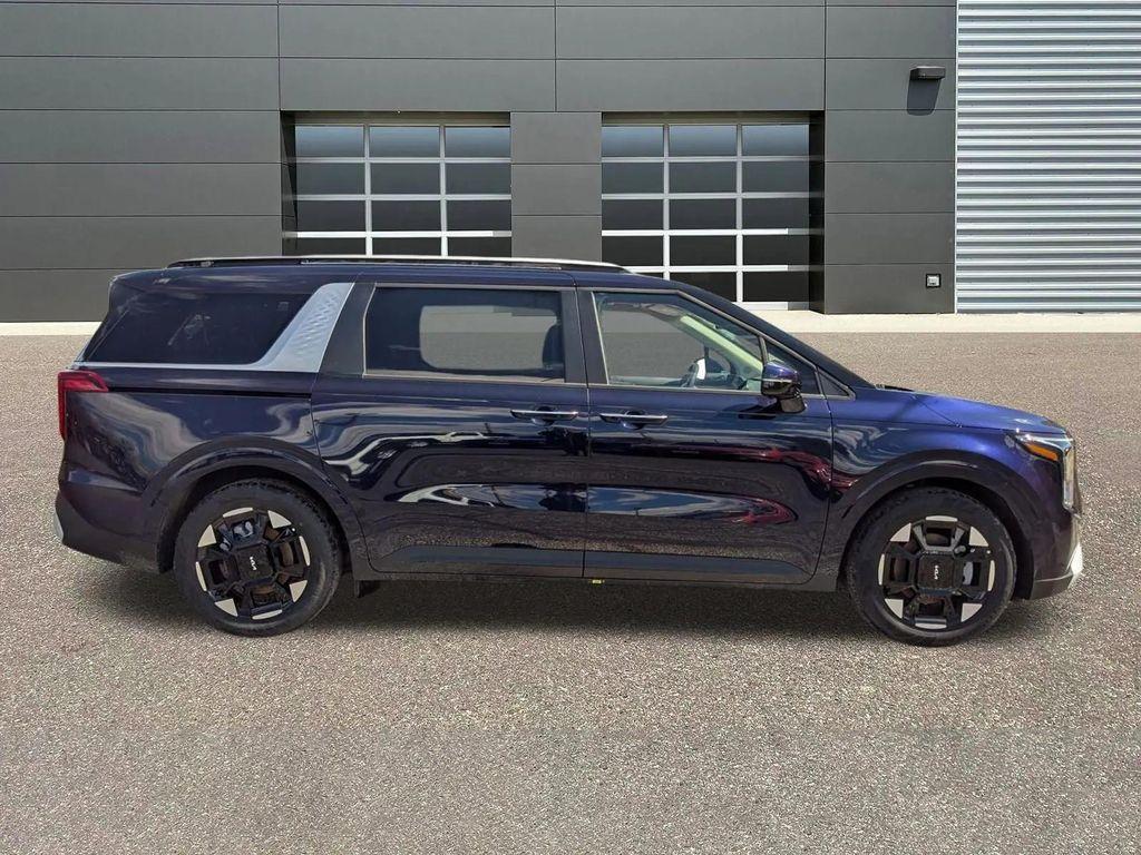 new 2026 Kia Carnival car, priced at $41,917