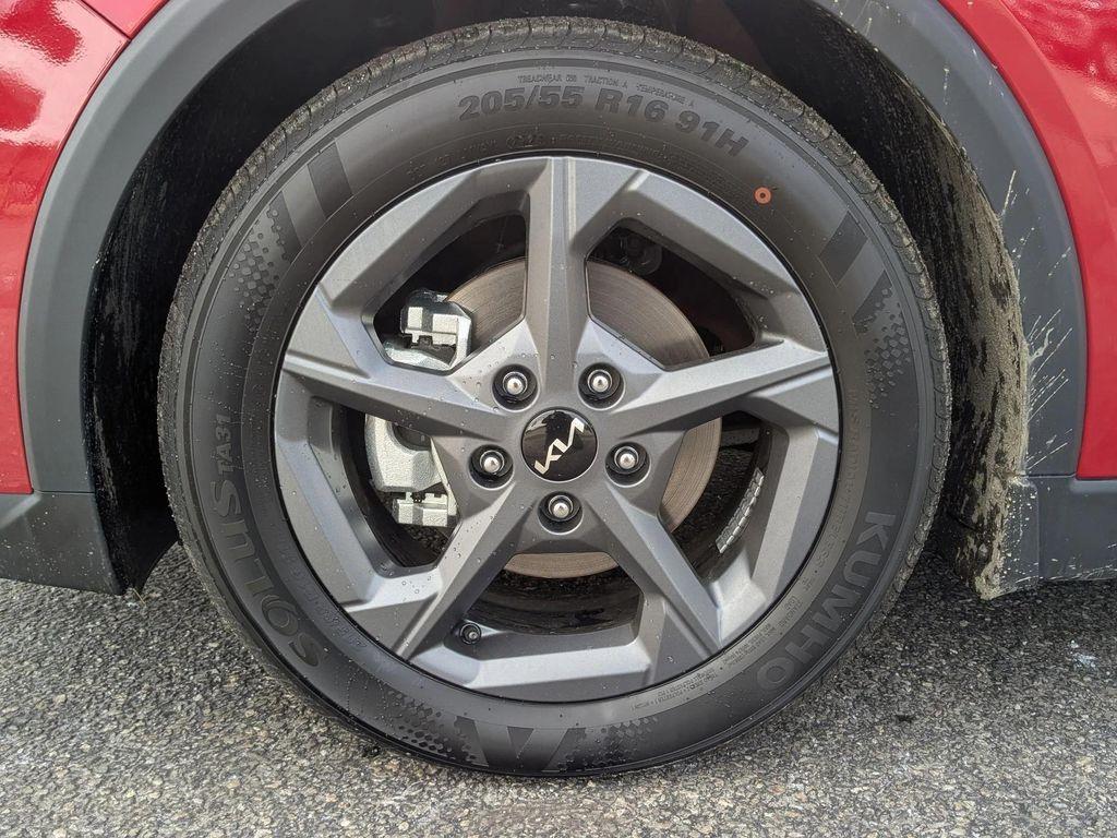 new 2025 Kia K4 car, priced at $24,466