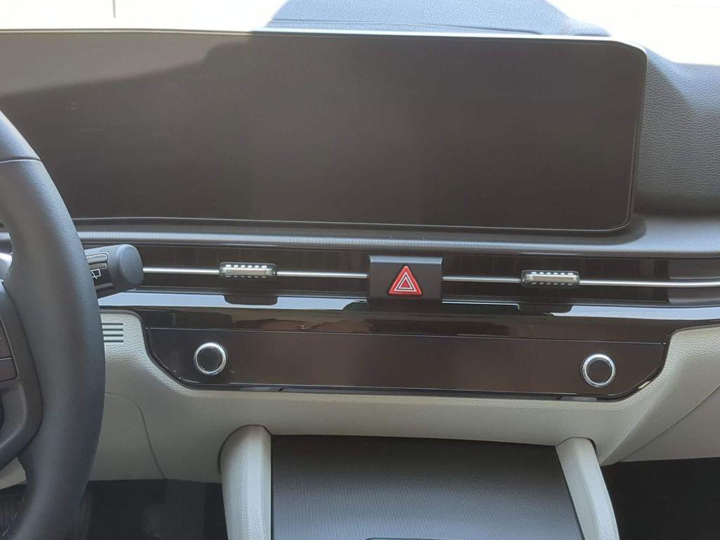 new 2026 Kia Sportage Hybrid car, priced at $35,555