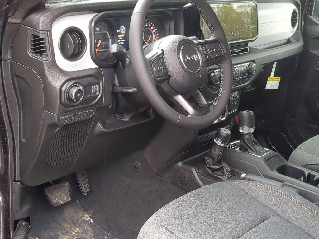new 2026 Jeep Wrangler car, priced at $48,703