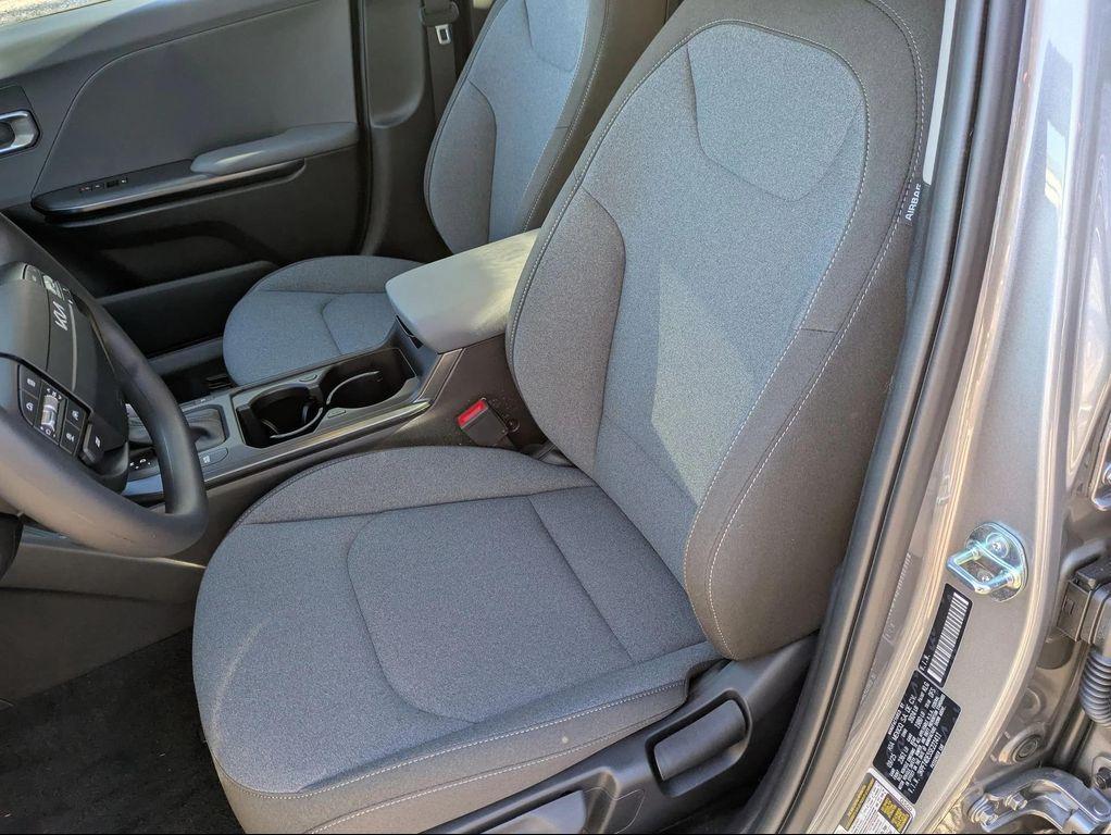 new 2025 Kia K4 car, priced at $24,096