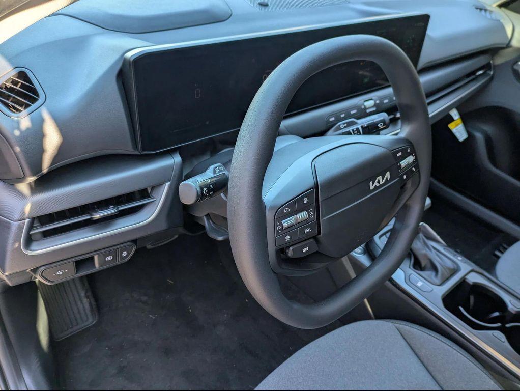 new 2025 Kia K4 car, priced at $24,096