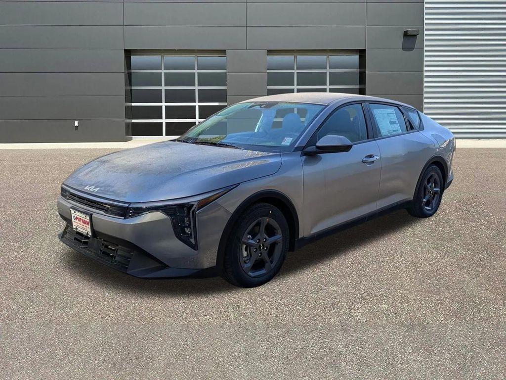 new 2025 Kia K4 car, priced at $24,096