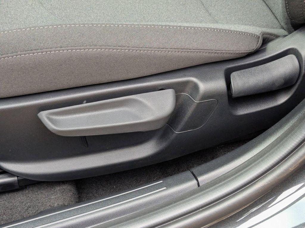 new 2025 Kia K4 car, priced at $24,096