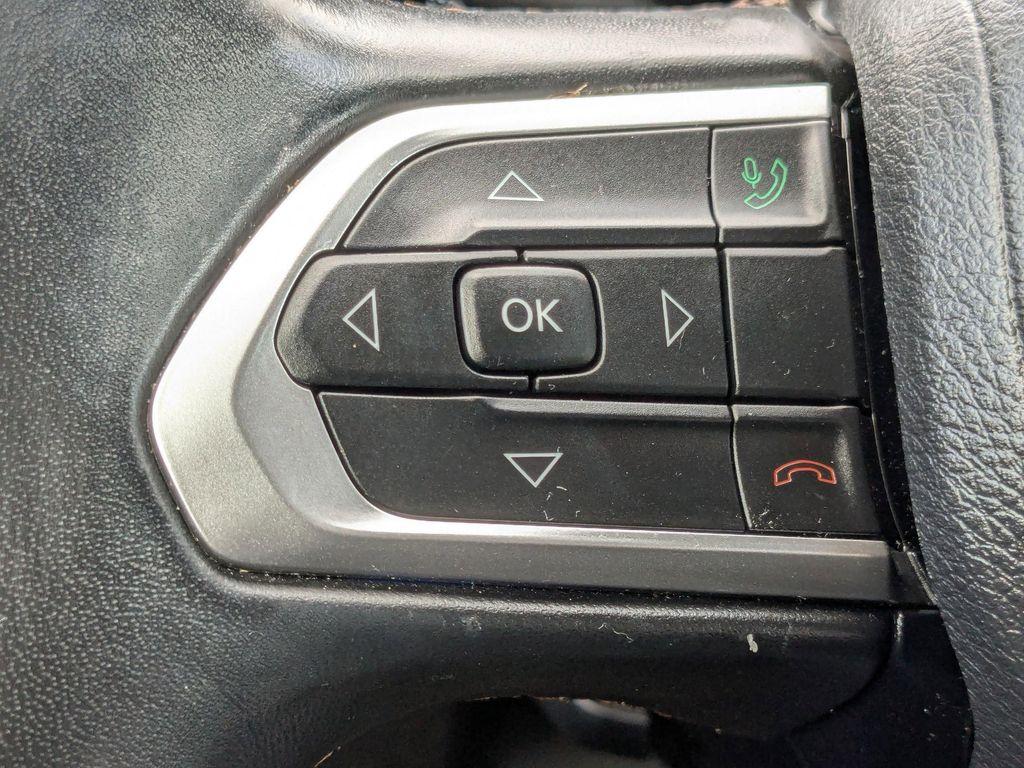 used 2022 Jeep Compass car, priced at $24,132