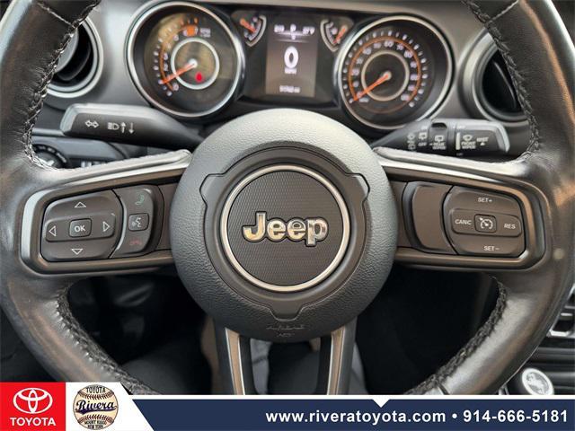 used 2022 Jeep Wrangler Unlimited car, priced at $25,995