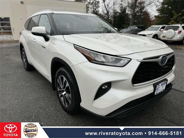 used 2020 Toyota Highlander Hybrid car